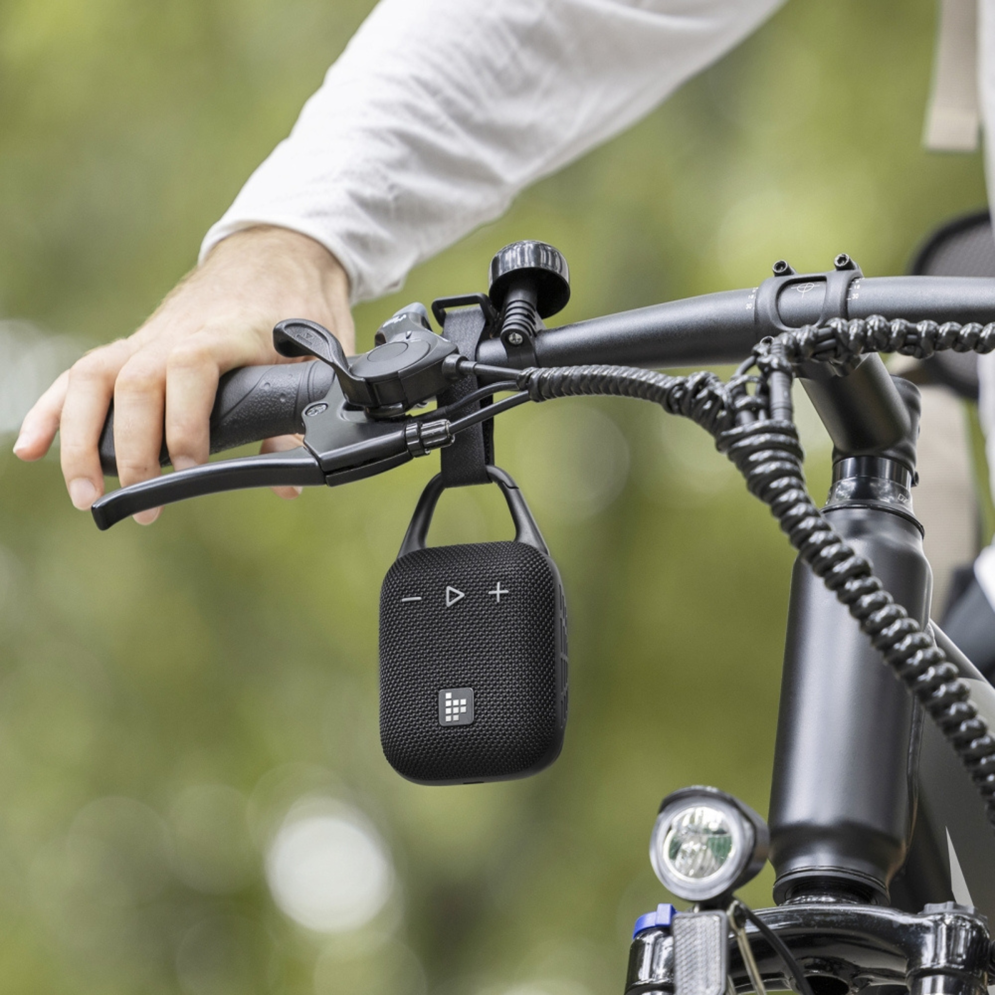 Tronsmart Mirtune H1 Portable Outdoor Speaker with Clip