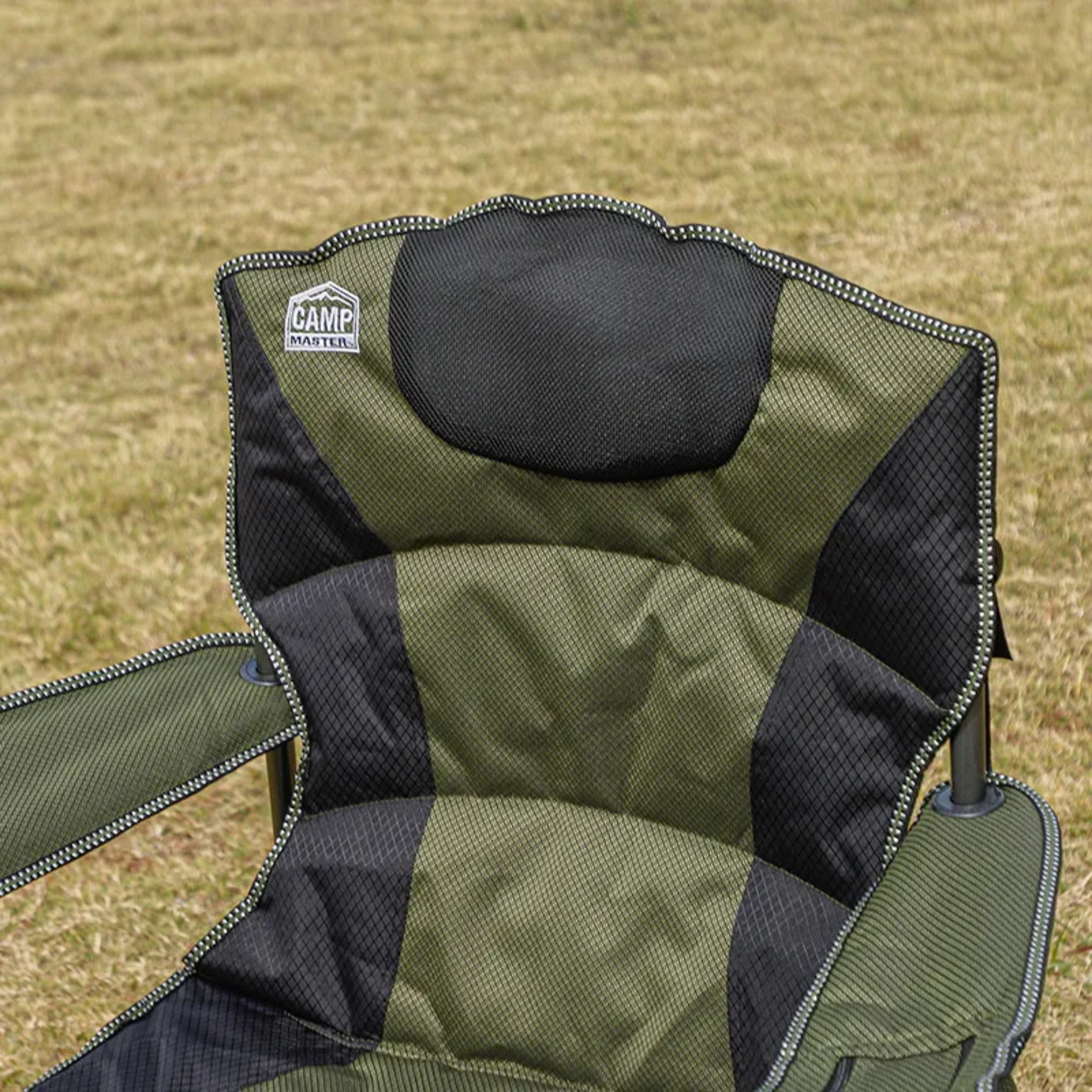Army Green Folding Camping Chair with Storage Pockets & Cup Holder (92x100CM)
