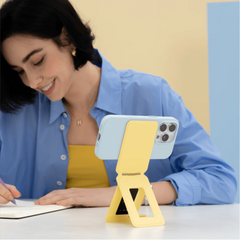 MOFT Snap Phone Tripod Stand MOVAS™ MagSafe Compatible