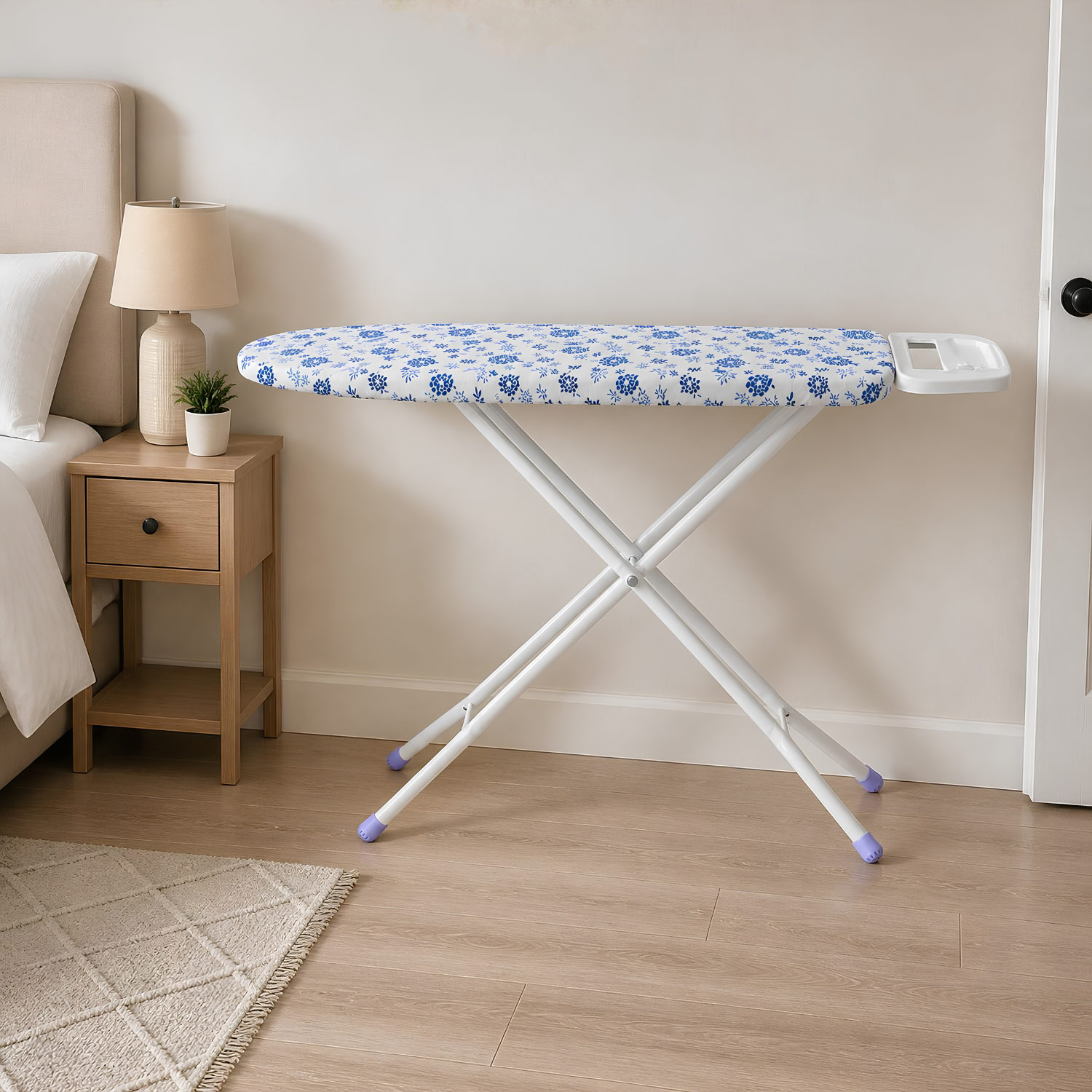 Folding Ironing Board with Iron Rest 80 × 30 × 110 cm