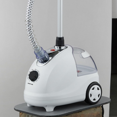 Green Lion 2000W Garment Steamer with Height Adjustable Hanger