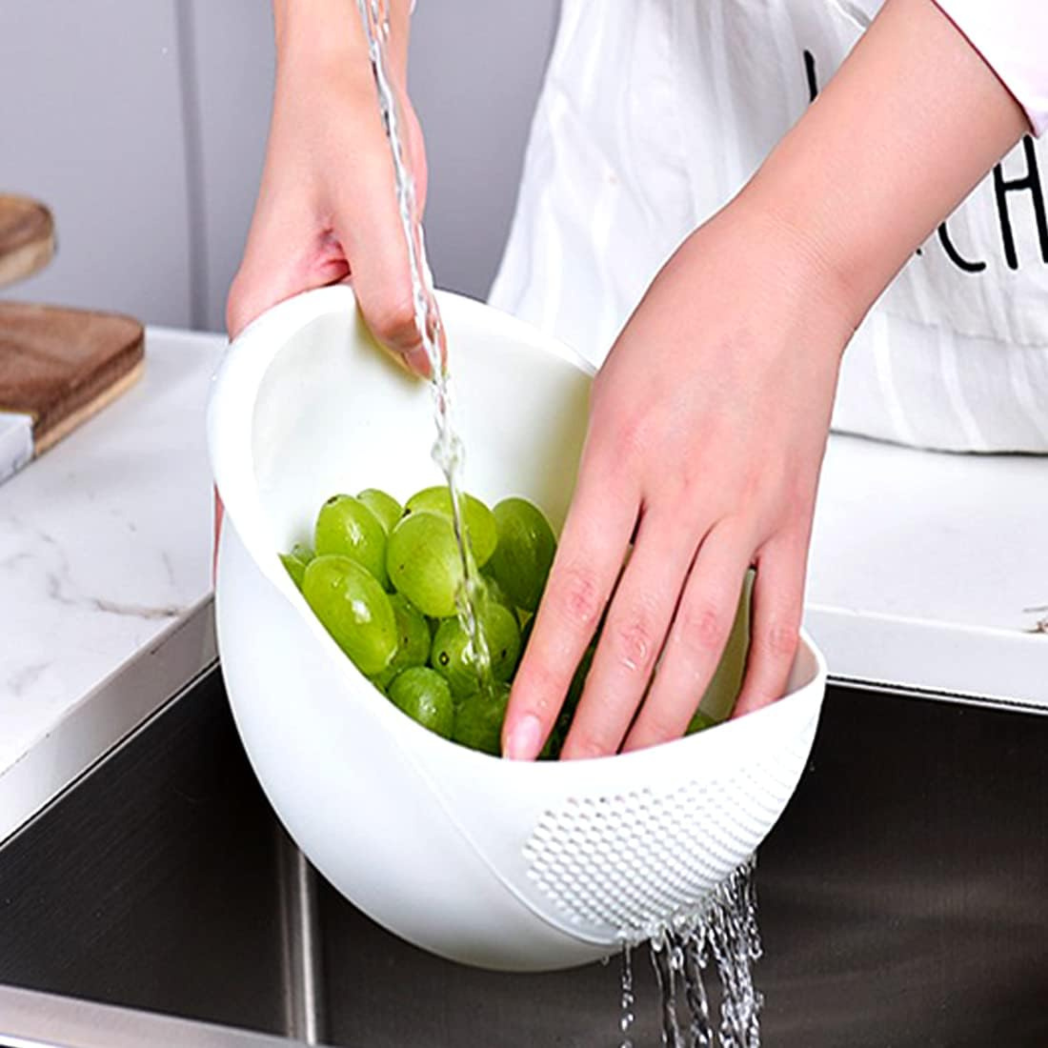 Plastic Rice Washing Colander Strainer Basket for Rice, Vegetables, and Fruits