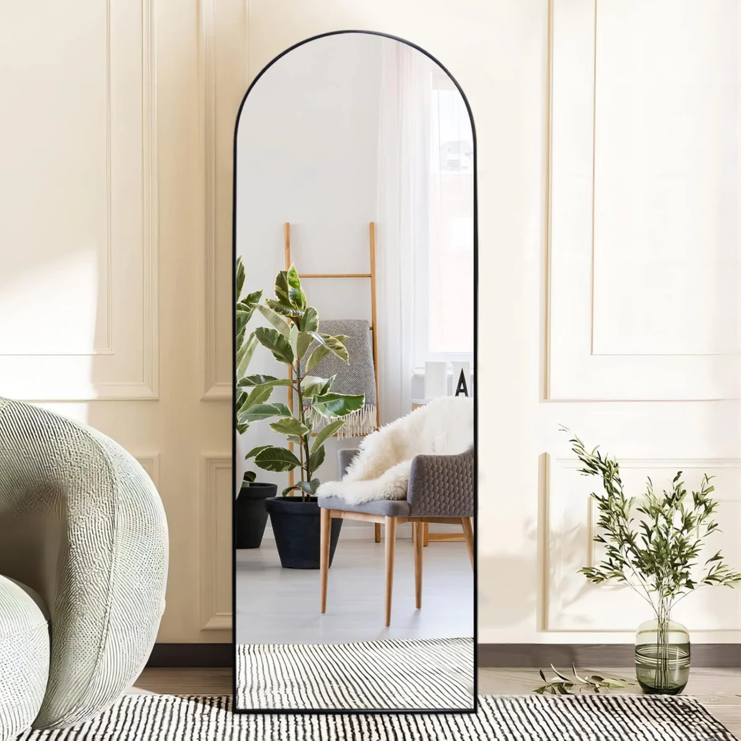 Full Length Life Size Floor Free-standing Arched Metal Frame Mirror Black