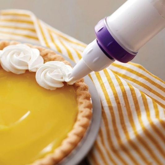 Wilton Dessert & Cake Decorating Tool with Tips