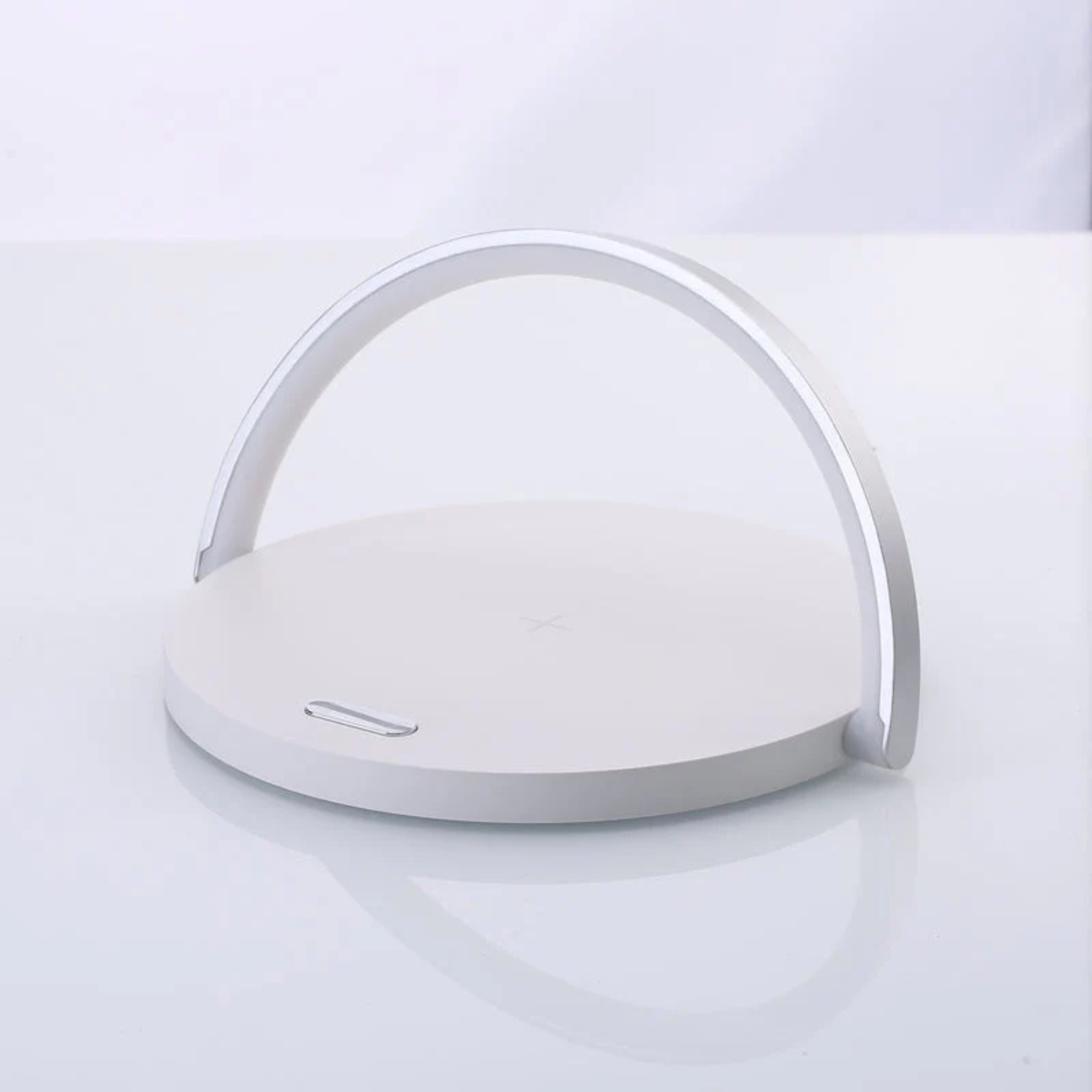Rako Night Lamp with Wireless 10W Fast Charging White