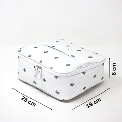 Women's Travel Cosmetics and Makeup Organizer Zipper Bag with Partitions