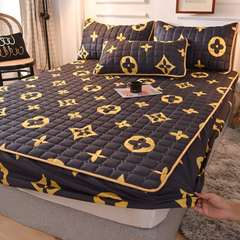 Quilted Waterproof Fitted Size Mattress Protector Bed Sheet with 2 Pillow Cases