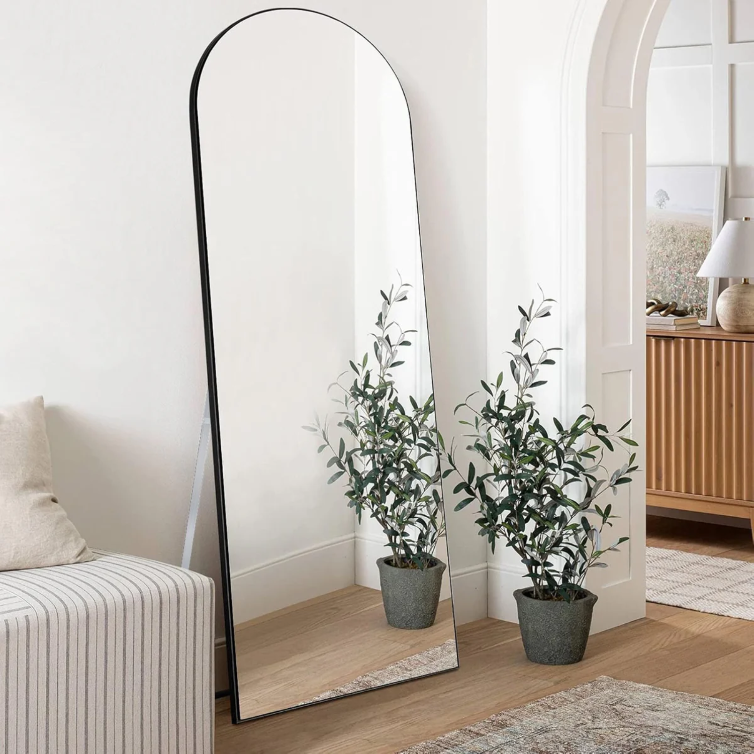 Full Length Life Size Floor Free-standing Arched Metal Frame Mirror