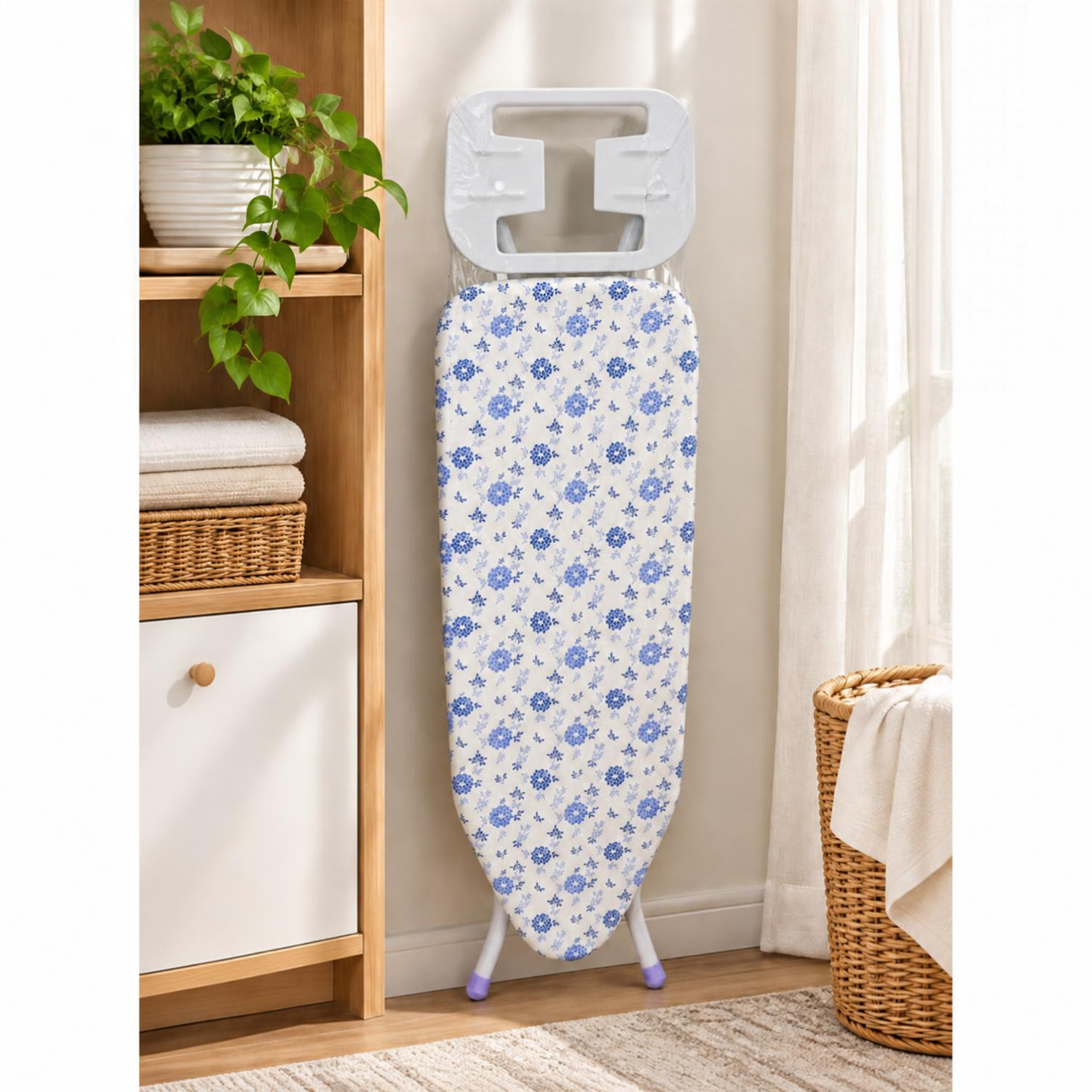 Folding Ironing Board with Iron Rest 80 × 30 × 110 cm