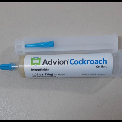 Advion cockroach gel bait injection tube